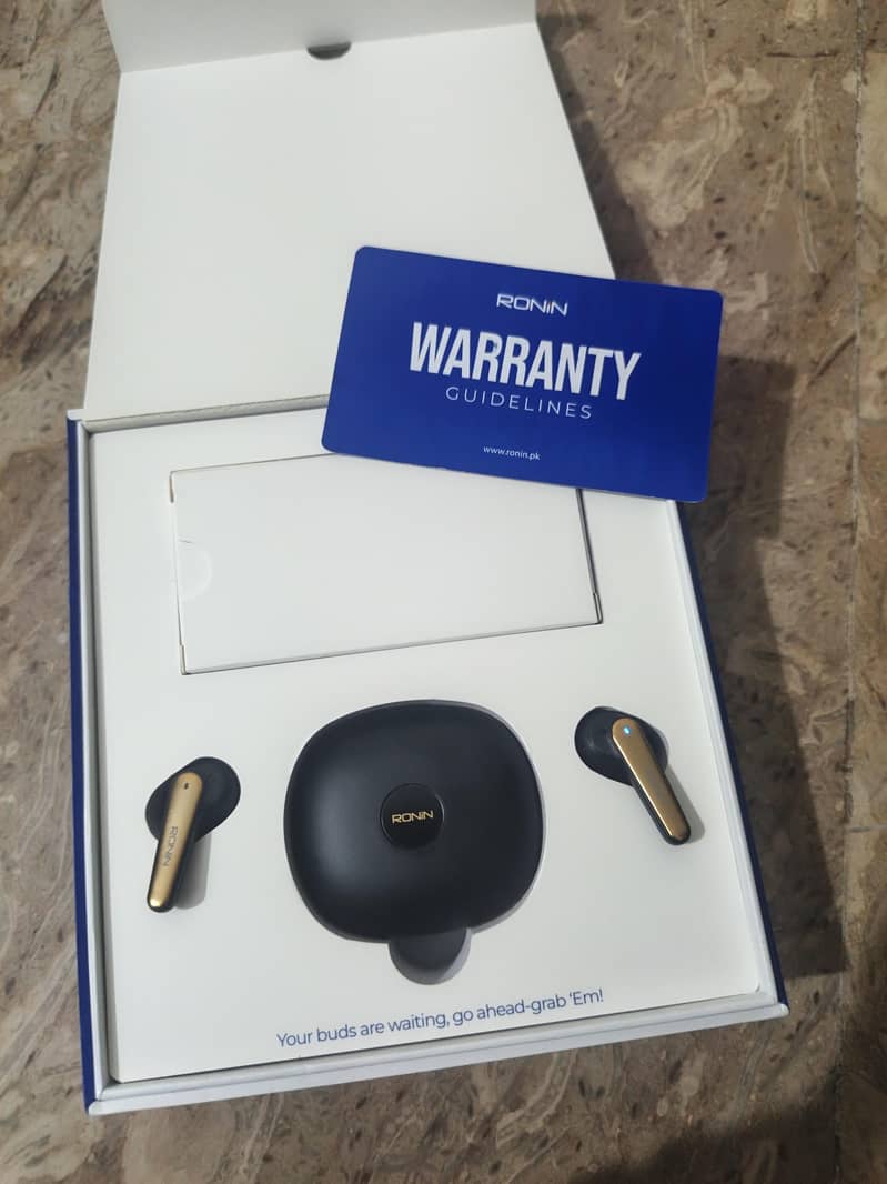 RoNiN Eclipse Earbuds 4