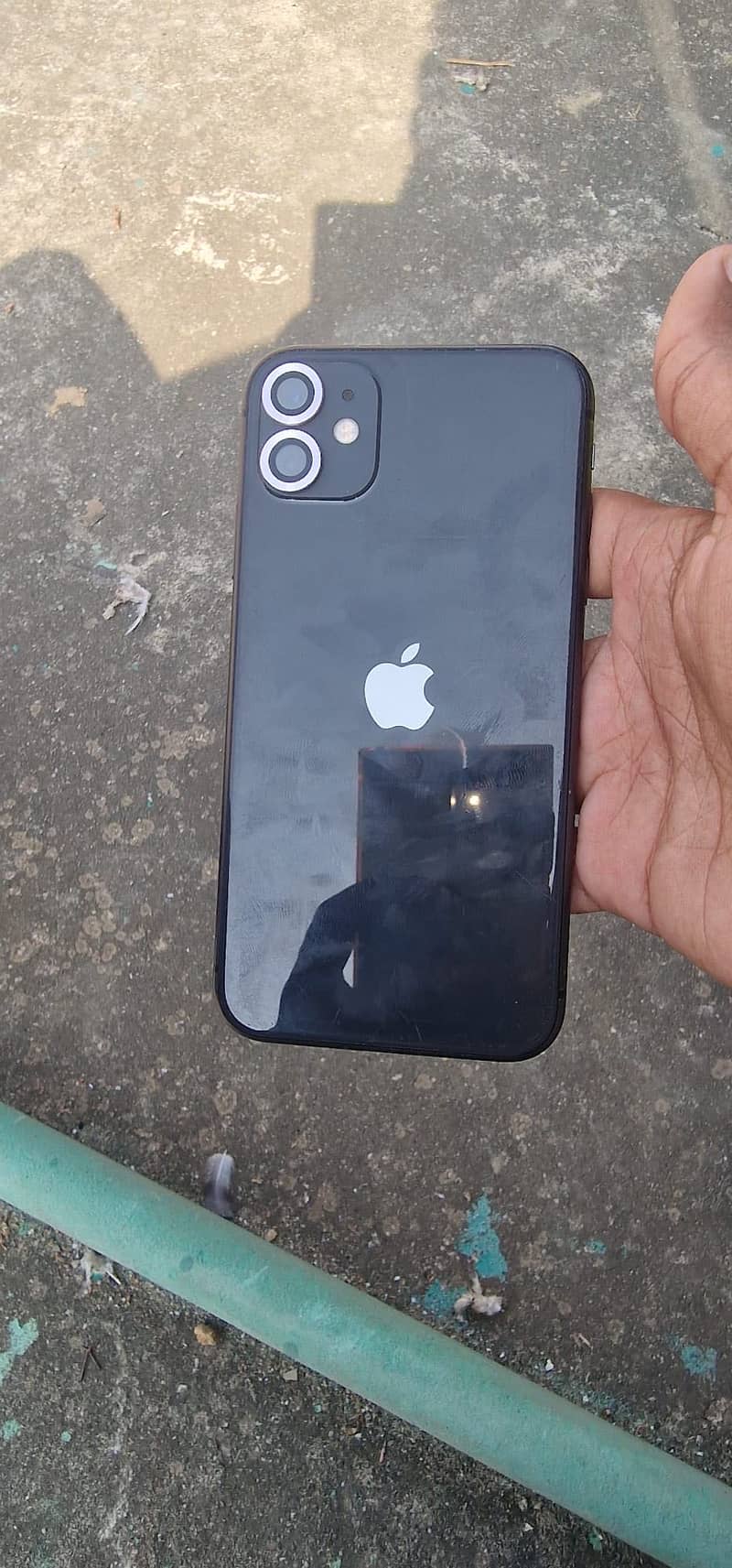Apple iPhone 11 4