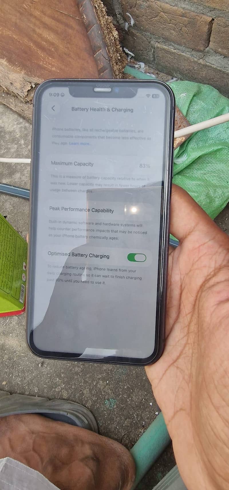 Apple iPhone 11 7