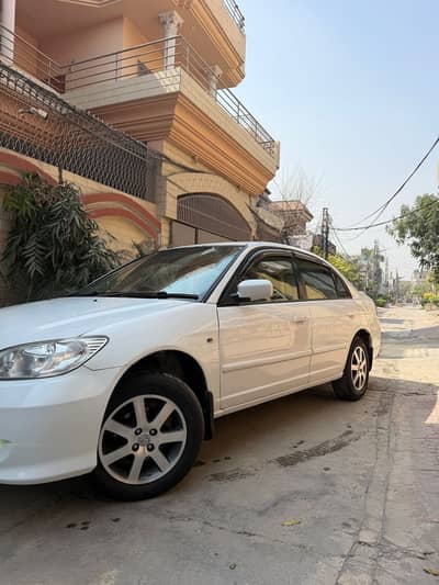 Honda Civic EXi 2005