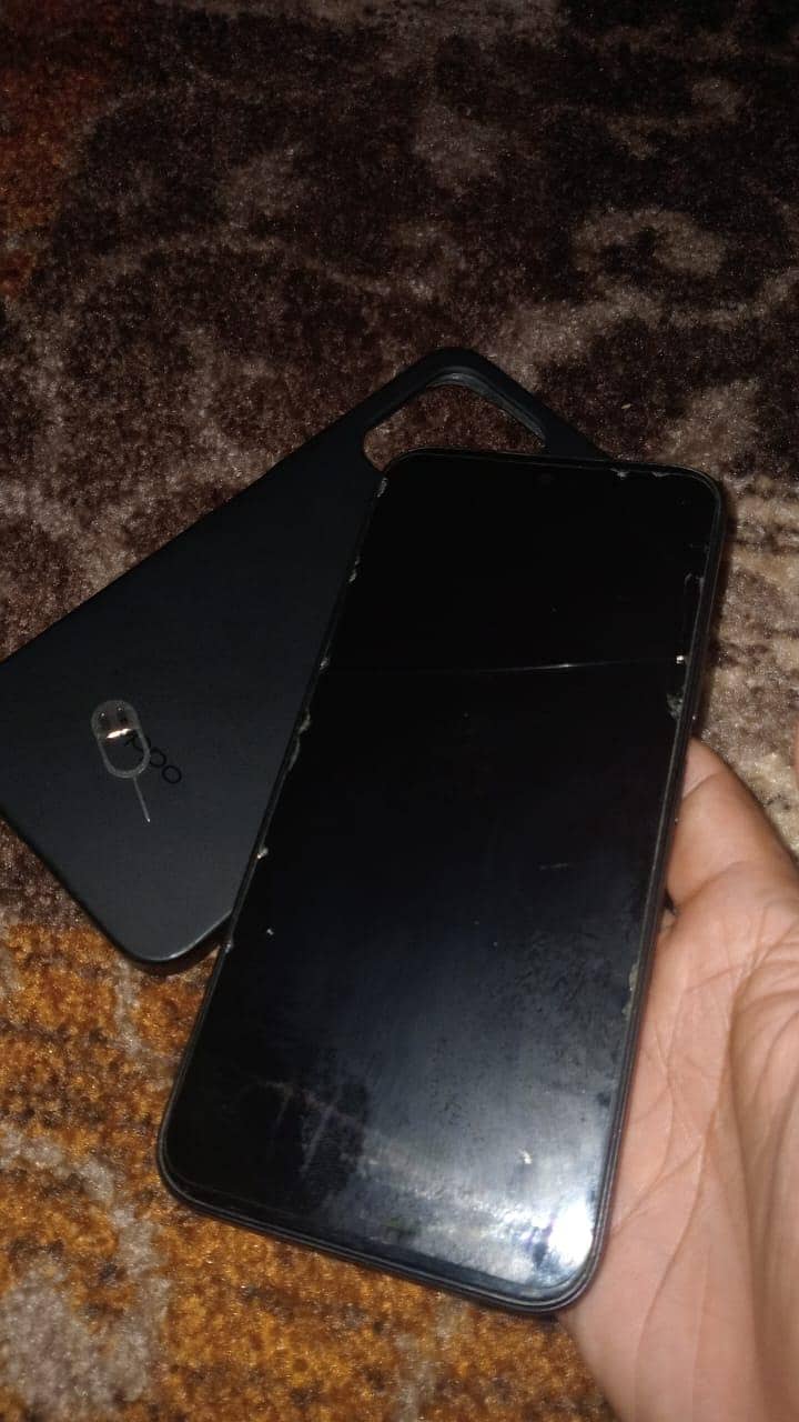 Oppo A6s 0