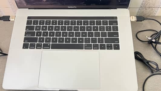 MacBook Pro 2017 16GB 512GB