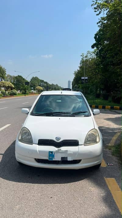 Toyota Vitz 1999