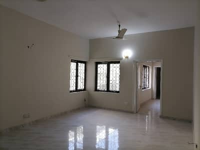 10 Marla Flat for sale in Askari