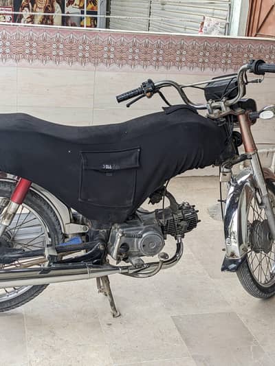 honda cd 70 (2009)
