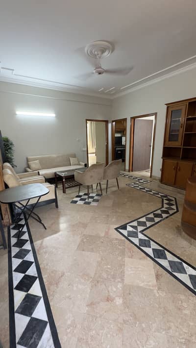 URGENT SALE INVESTOR PRICE! 2-Bedroom Apartment in F-11 Markaz | Prime Location | Third Floor  Demand: PKR 2.50 Crore  Fast Sale Serious Buyers Onl