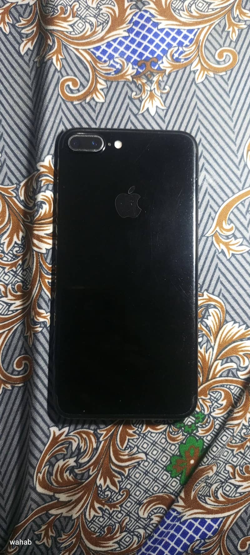 Apple iPhone 7 Plus 0