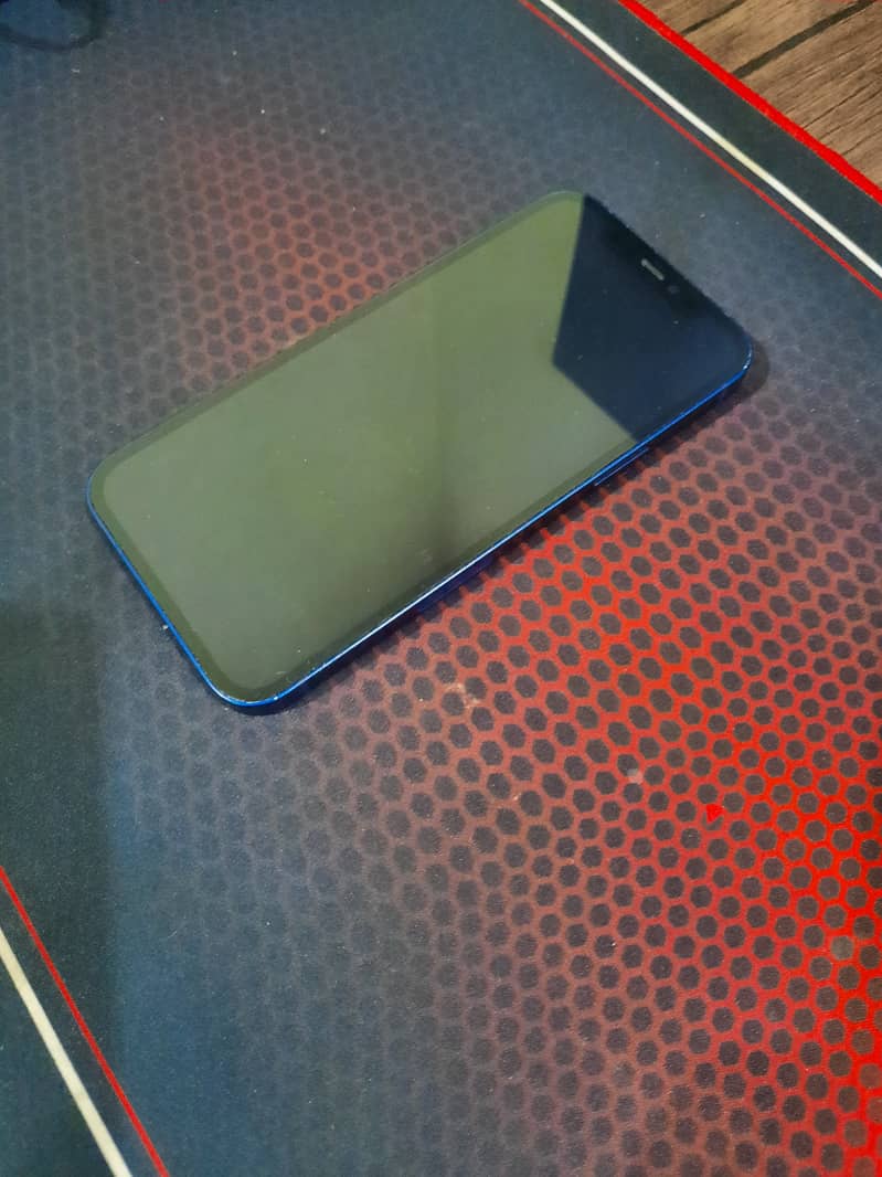 Apple iPhone 12 2
