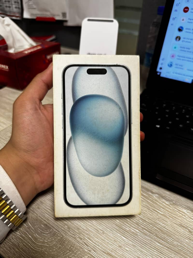 Apple iPhone 15 7