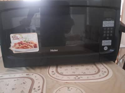 Haier 45 Liters Heavy Duty Microwave Oven HGN-45100EB clean and worki