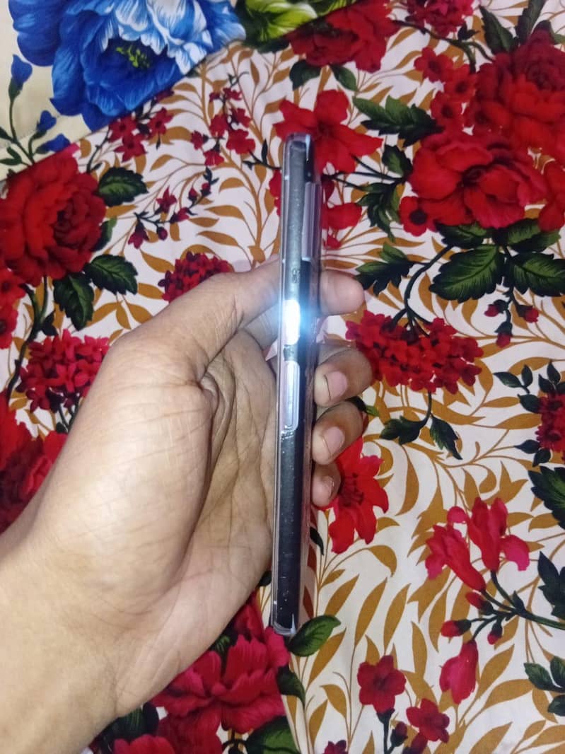 Google Pixel 8 Pro 4