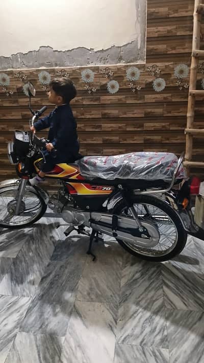 honda cd70 black colour 03034128521