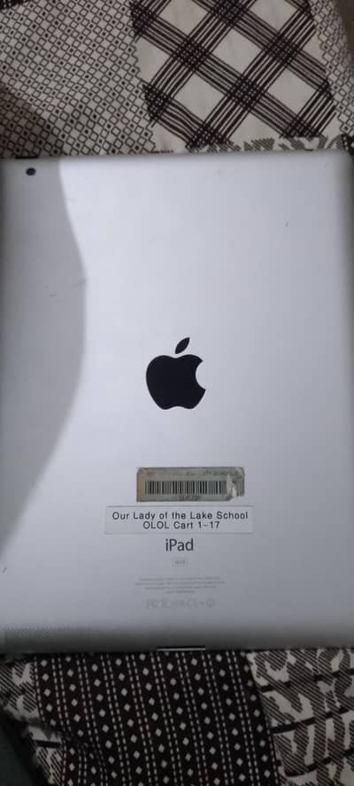 ipad2 ios 9.3. 5 condition 10/8