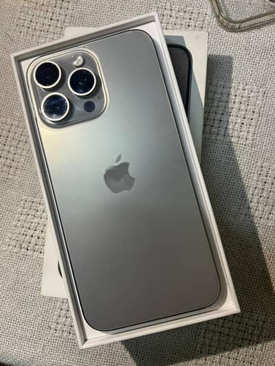 Apple iPhone 15 Pro Max