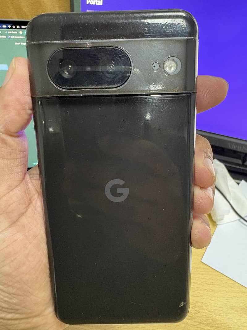 Google Pixel 8 6