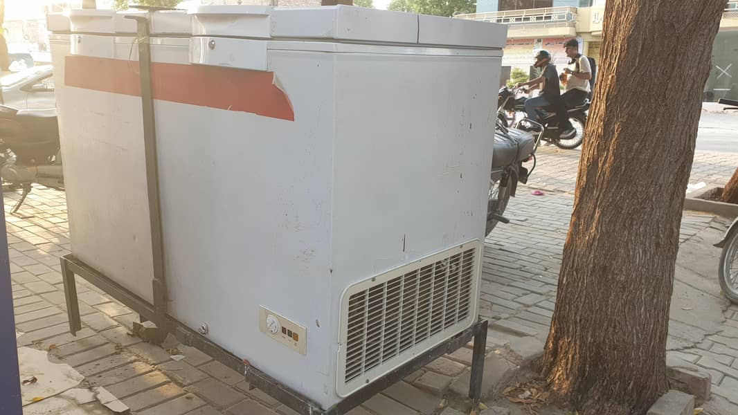 dawlance deep freezer 0
