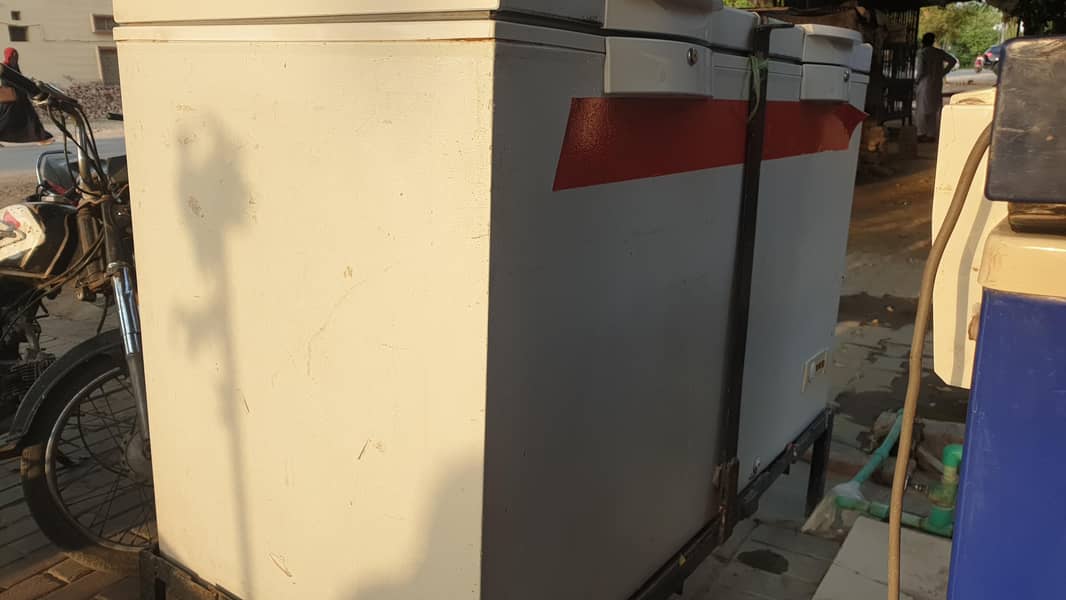 dawlance deep freezer 2