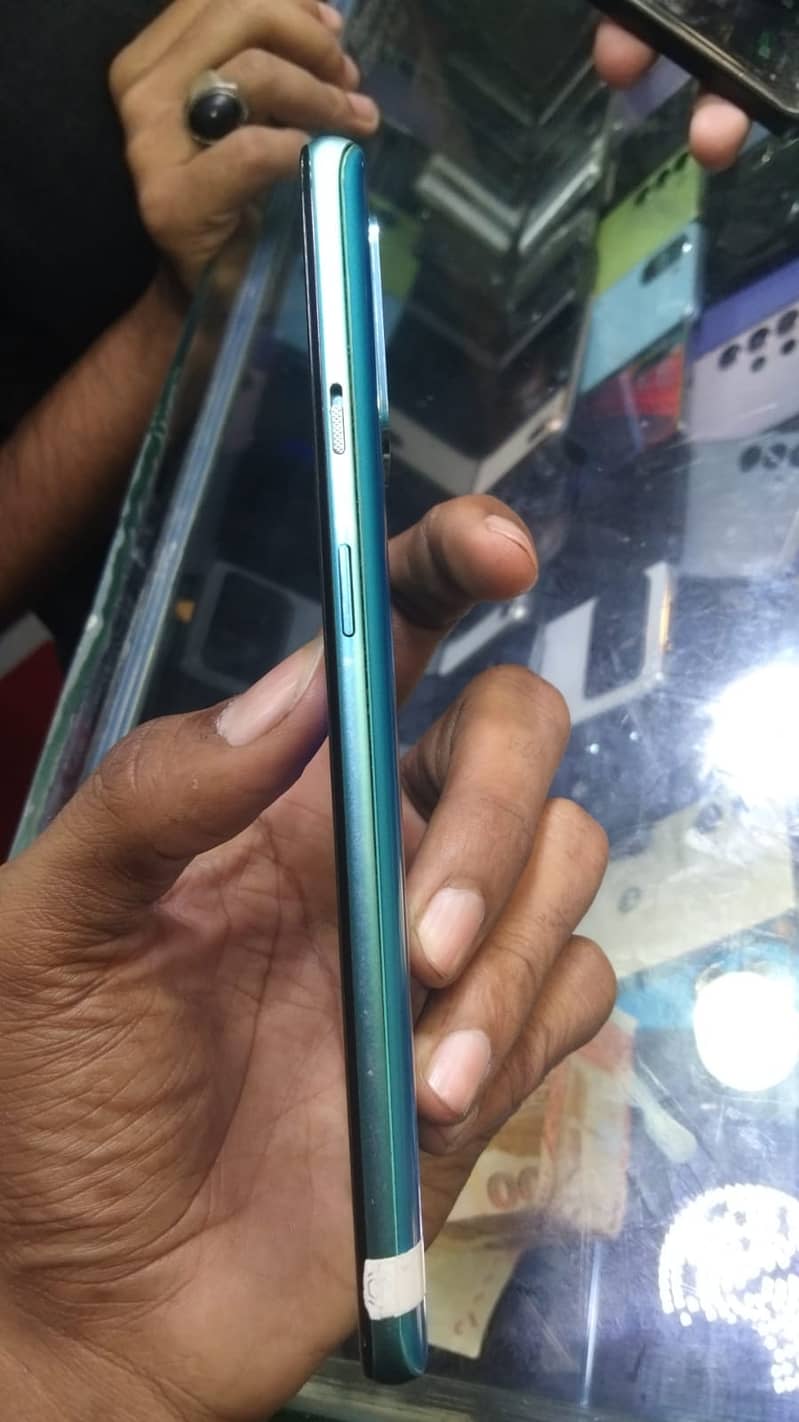 One Plus 8T 3