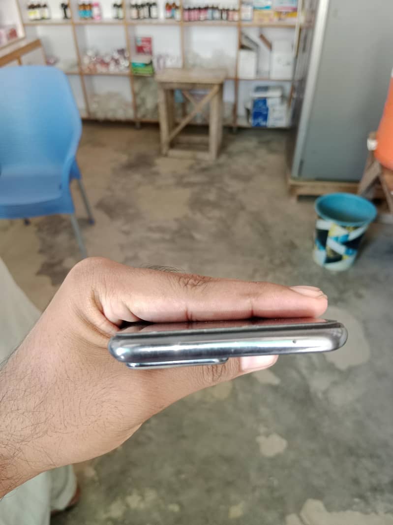 One Plus note 2 T 1