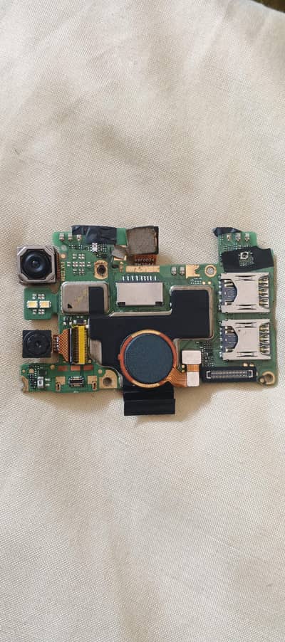 Tecno Spark 6go