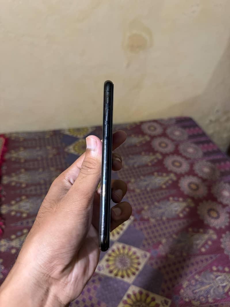 Apple iPhone X 2