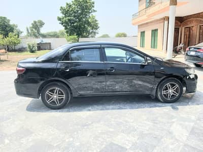 Toyota Corolla GLI 2013