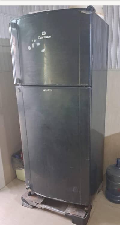 Used Dawlance Fridge / Refrigerator For sale
