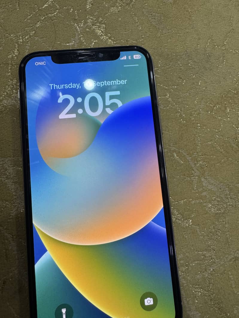 Apple iPhone X 0