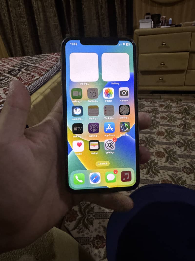 Apple iPhone X 2
