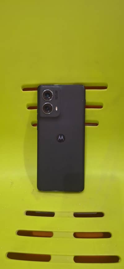 Motorola Edge 2024