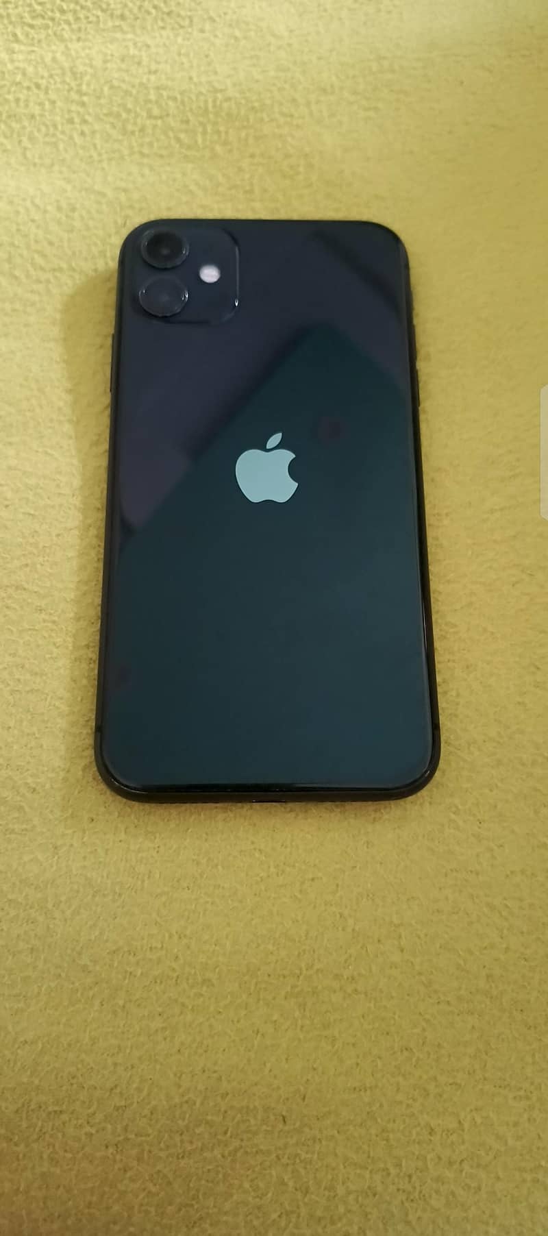 Apple iPhone 11 0