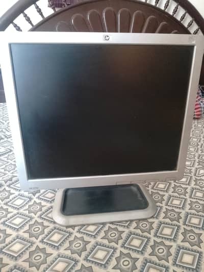 HP Lcd color Monitor 17 inch Best for Computer & CCTV cameras Display
