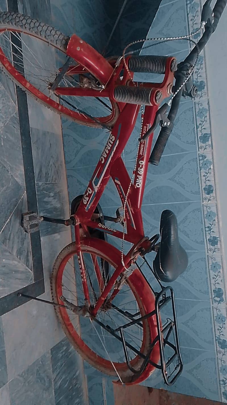 Red bicycle 0