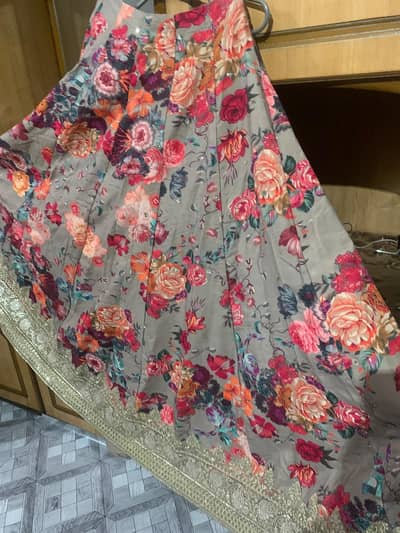 Charizma skirt with short shirt
