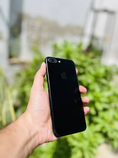 Apple iPhone 7 Plus 128 gb approved
