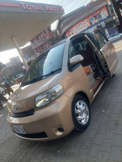 Toyota vitz 1300cc 2nz-Fe vvti