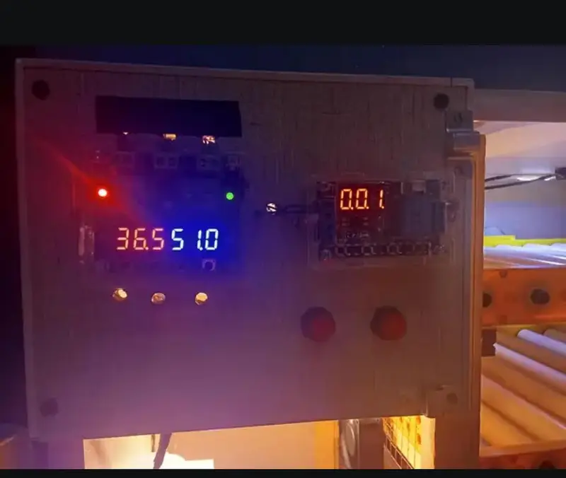 Fully Automatic Egg incubator 180 eggs — photo 9