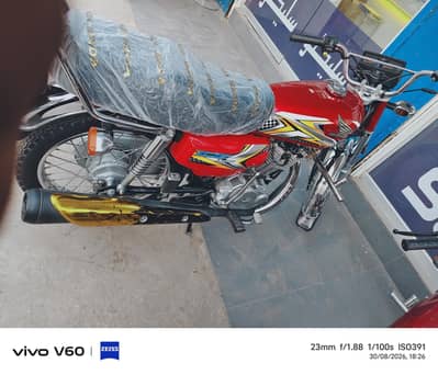 125 2025 model
