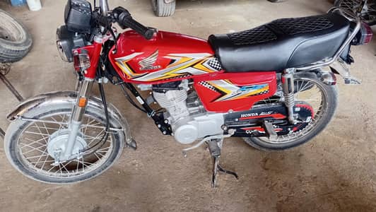 Honda CG125 2025