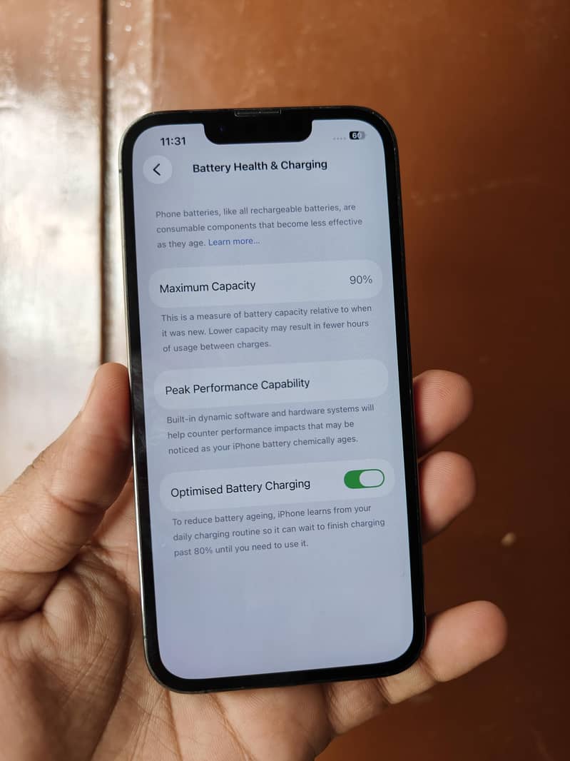 Apple iPhone 13 Pro 4