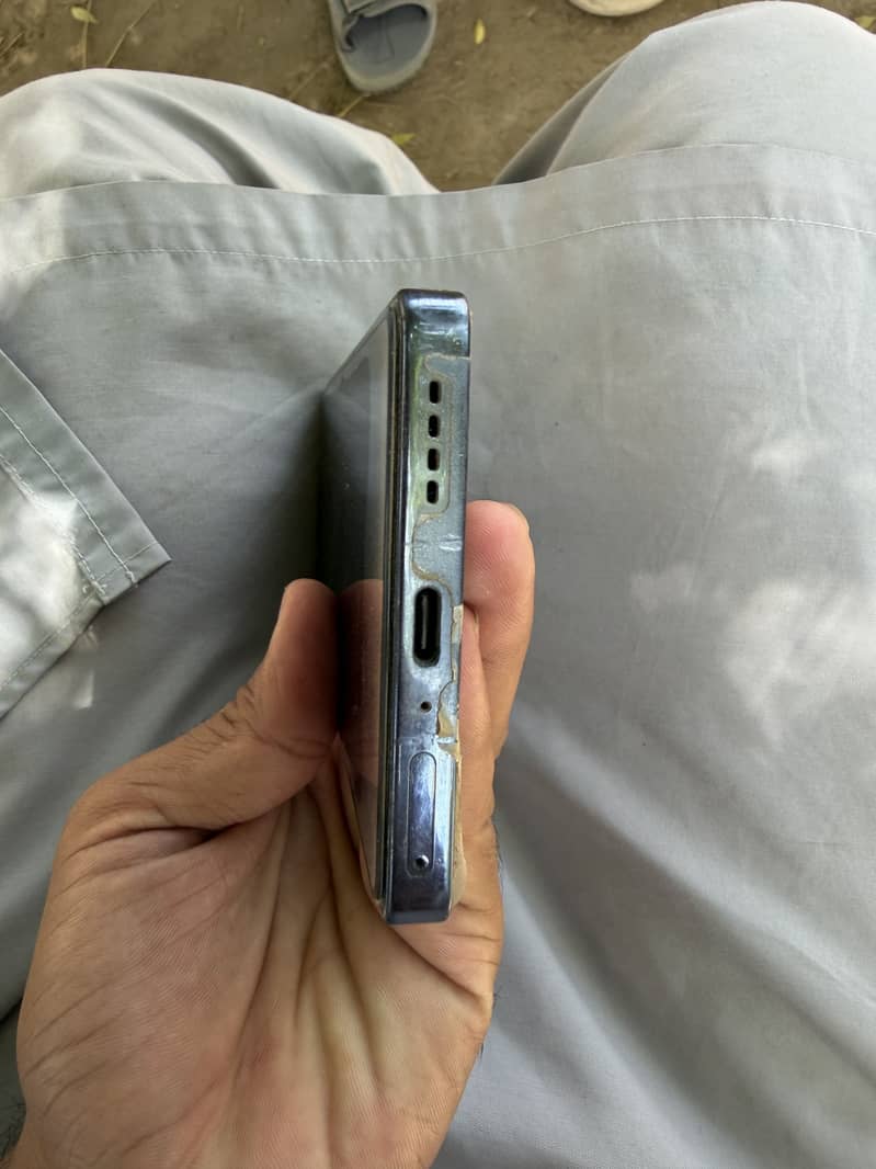 Infinix Note 40 2