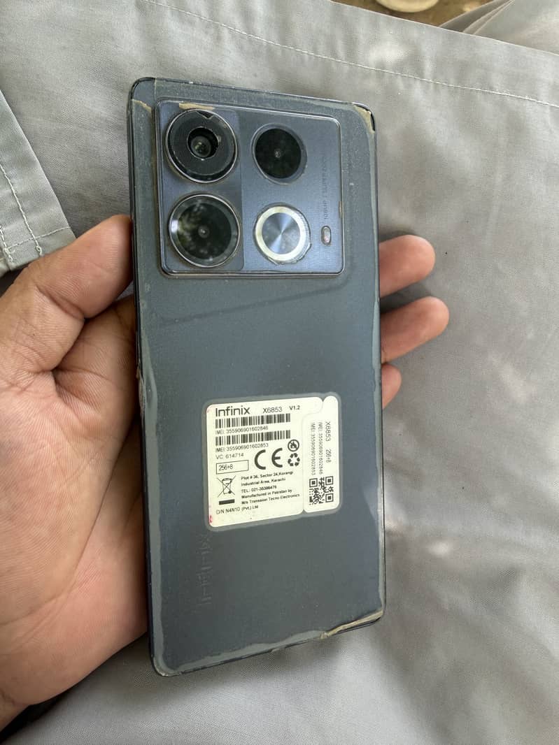 Infinix Note 40 0