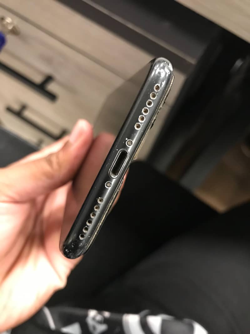 Apple iPhone 7 4