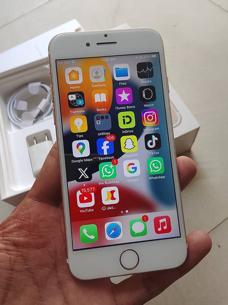 Apple iPhone 7 2