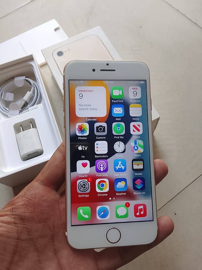 Apple iPhone 7 3