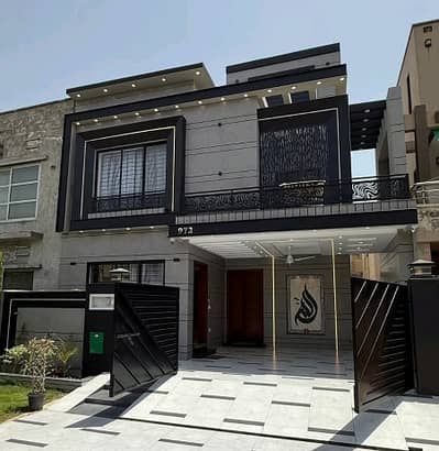 8 Marla House In Bahria Town - Umar Block