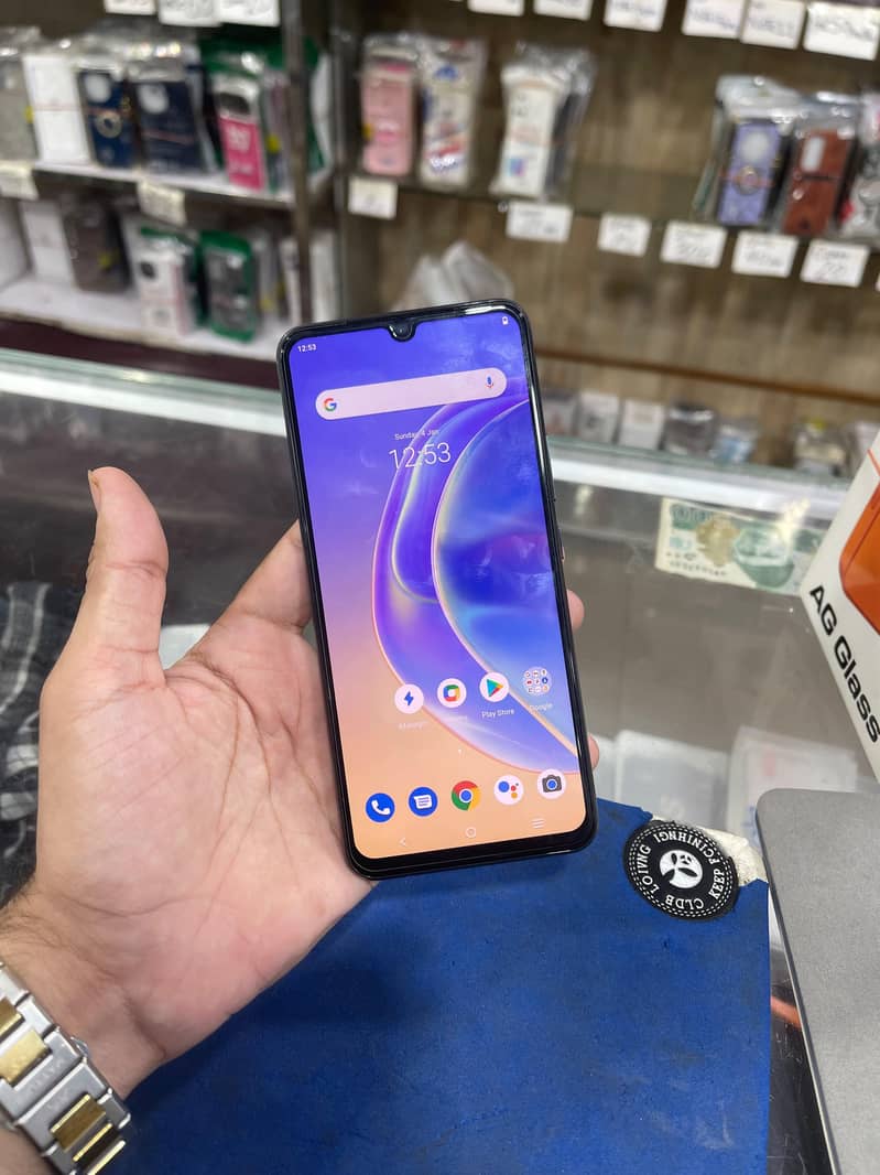 vivo v21 e 8/128 1