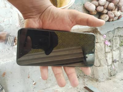 Vivo Y20 Daba ni hai charger hai panal Change hai or koi issues ni