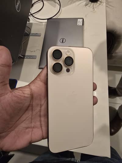 Apple iPhone 16 Pro Max
