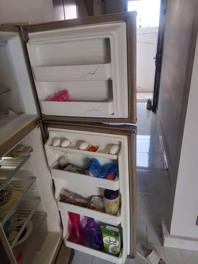 dawlance double door fridge